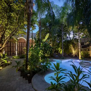 Kuenuek Boutique Merida
